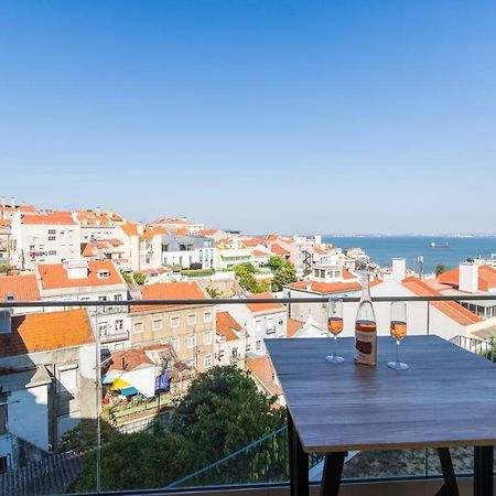 Alfama Lounge Three-Bedroom Apartment W/ River View And Parking - By Lu Holidays Lisbona Esterno foto